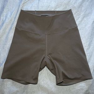 UNIQLO | 6.5" AIRism Soft Biker Shorts | Black and Gray bundle